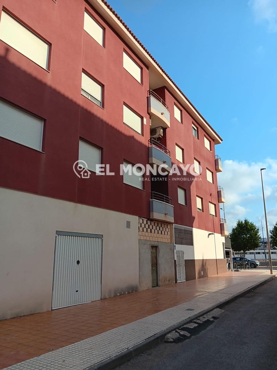 3 bedroom Apartment for sale in Pilar de la Horadada with garage - € 156,500 (Ref: 9252363)