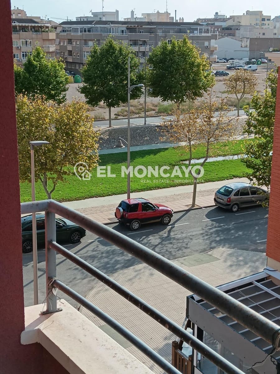 3 bedroom Apartment for sale in Pilar de la Horadada with garage - € 156,500 (Ref: 9252363)