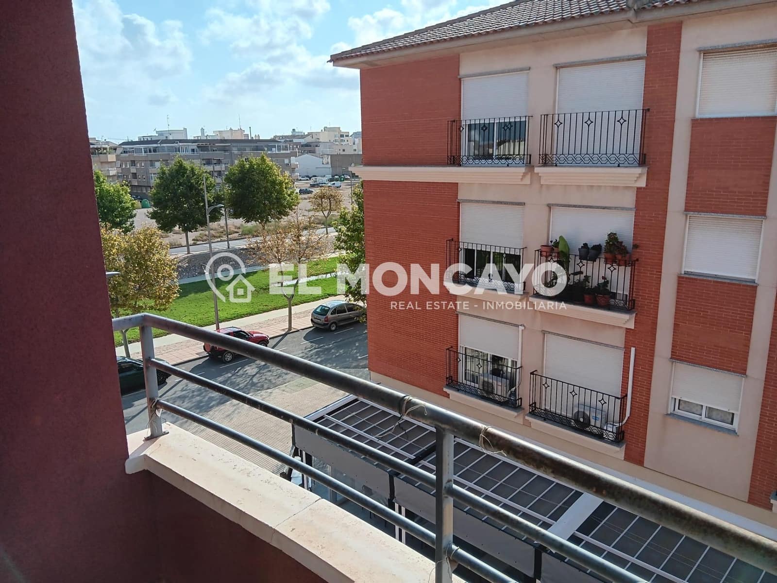 3 bedroom Apartment for sale in Pilar de la Horadada with garage - € 156,500 (Ref: 9252363)