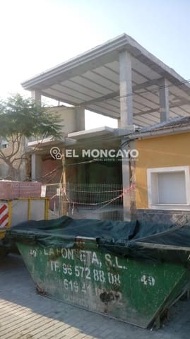 4 bedroom Semi-detached Villa for sale in Crevillente / Crevillent with garage - € 180,000 (Ref: 9257214)