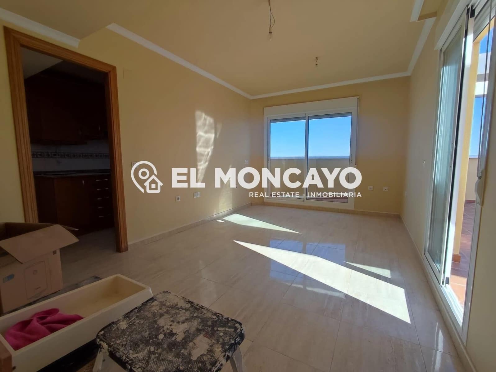 2 sovrum Takvåning till salu i Guardamar del Segura med pool - 225 000 € (Ref: 9265469)