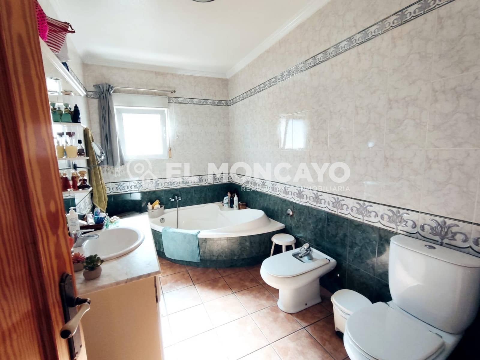 6 quarto Moradia para venda em Ciudad Quesada com garagem - 699 900 € (Ref: 9269647)