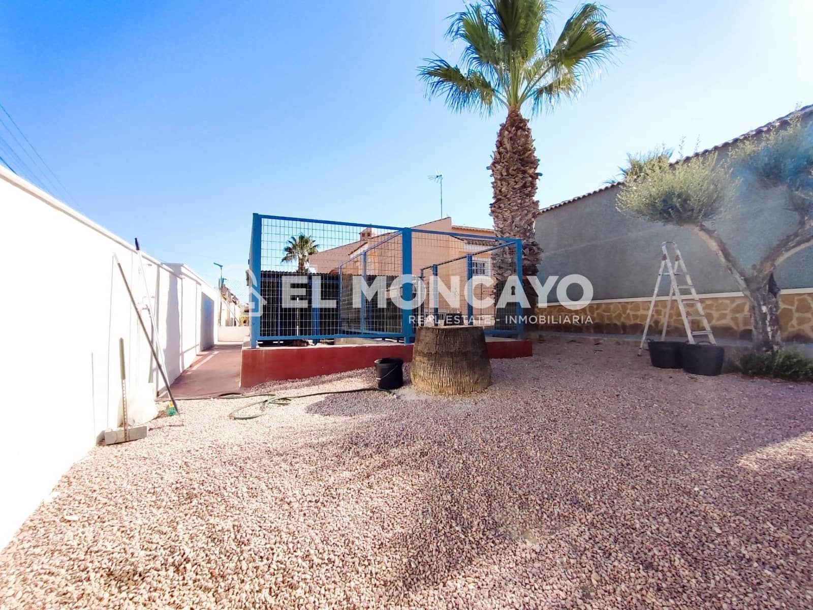 6 quarto Moradia para venda em Ciudad Quesada com garagem - 699 900 € (Ref: 9269647)