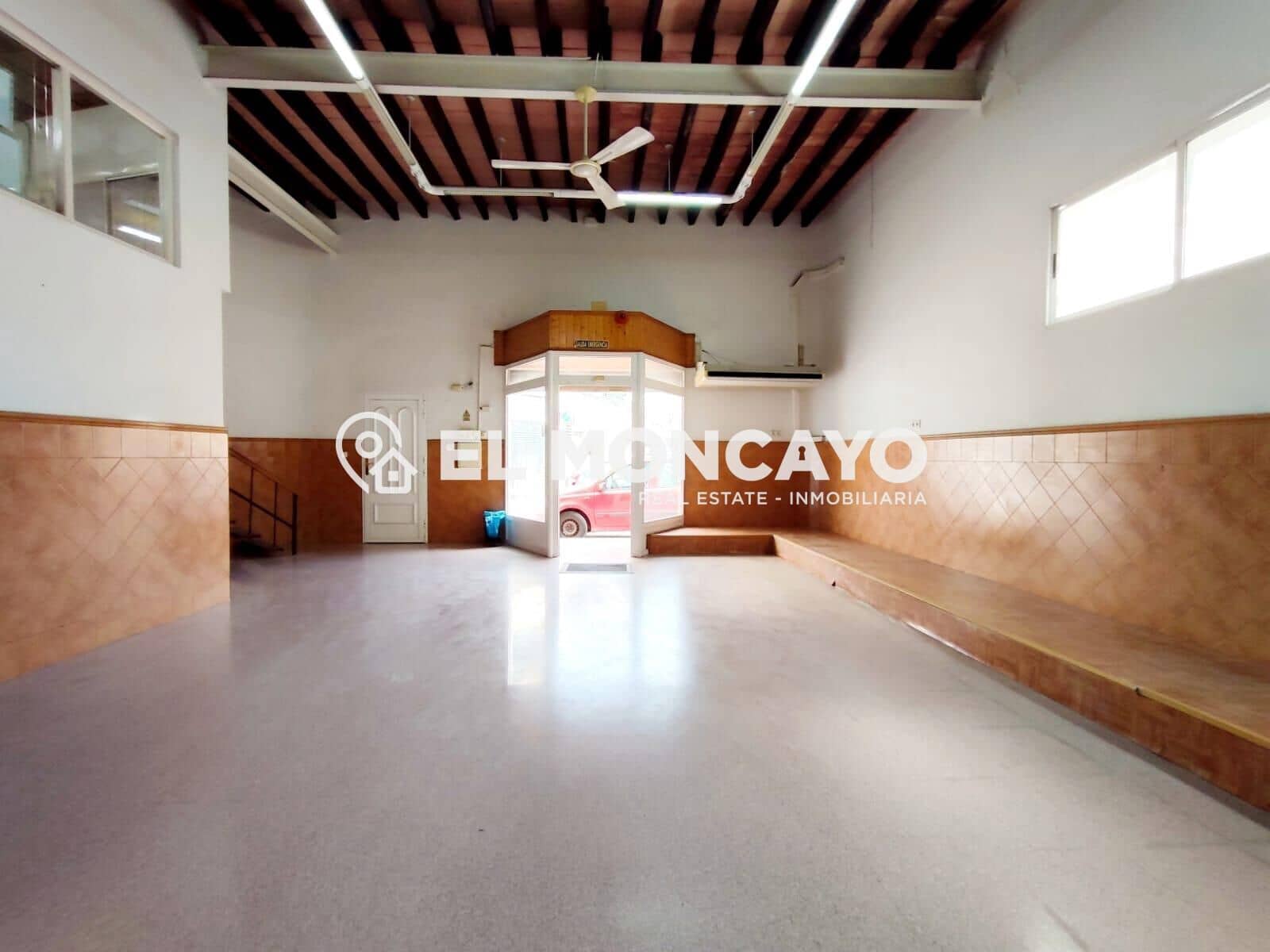 Kommersiell til salgs i Rojales med garasje - € 279 900 (Ref: 9282094)