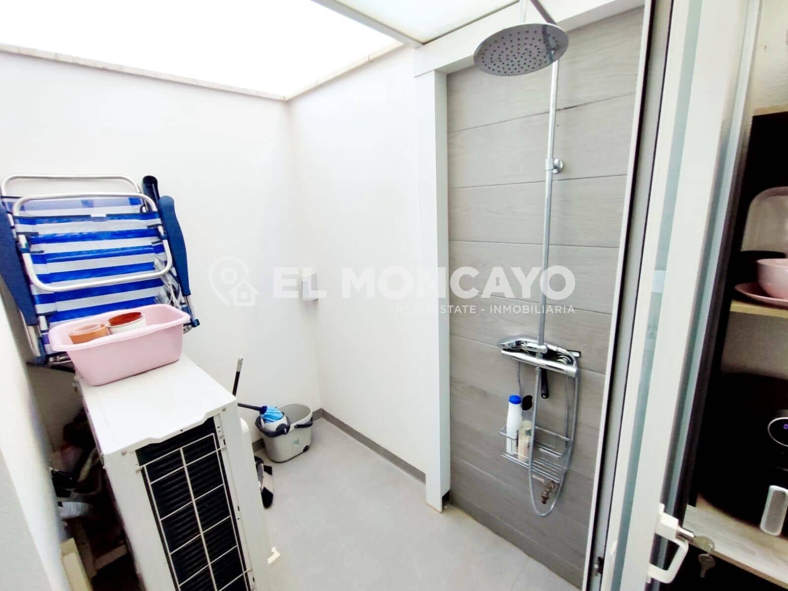 3 soveværelse Rækkehus til salg i Guardamar del Segura med swimmingpool garage - € 449.000 (Ref: 9312785)