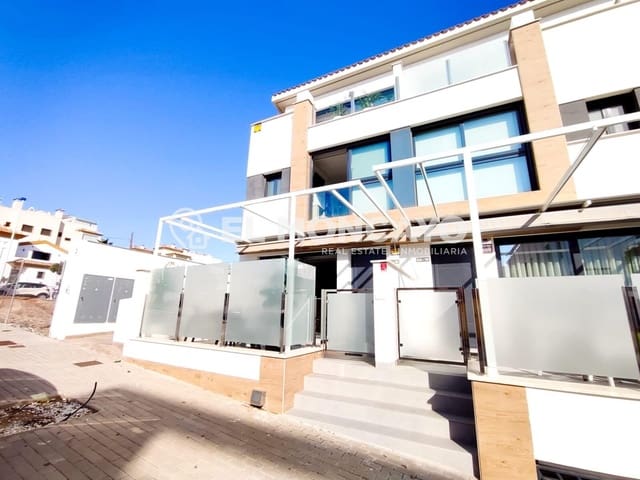 3 sovrum Radhus till salu i Los Secanos, Guardamar del Segura med pool garage - 449 000 € (Ref: 9312785)