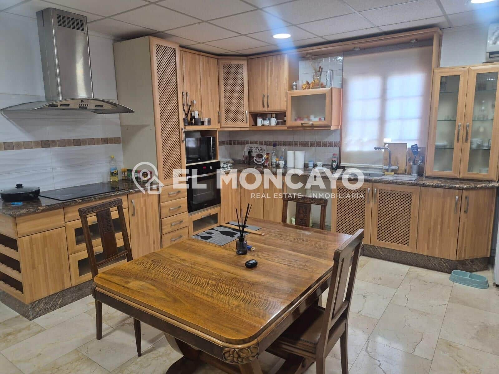 2 bedroom Business for sale in Daya Nueva - € 675,000 (Ref: 9317785)