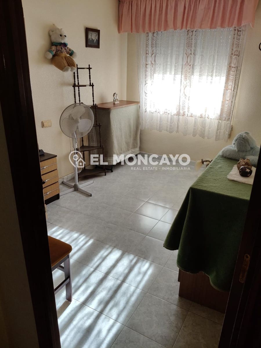 3 bedroom Terraced Villa for sale in Jacarilla with garage - € 142,000 (Ref: 9330553)