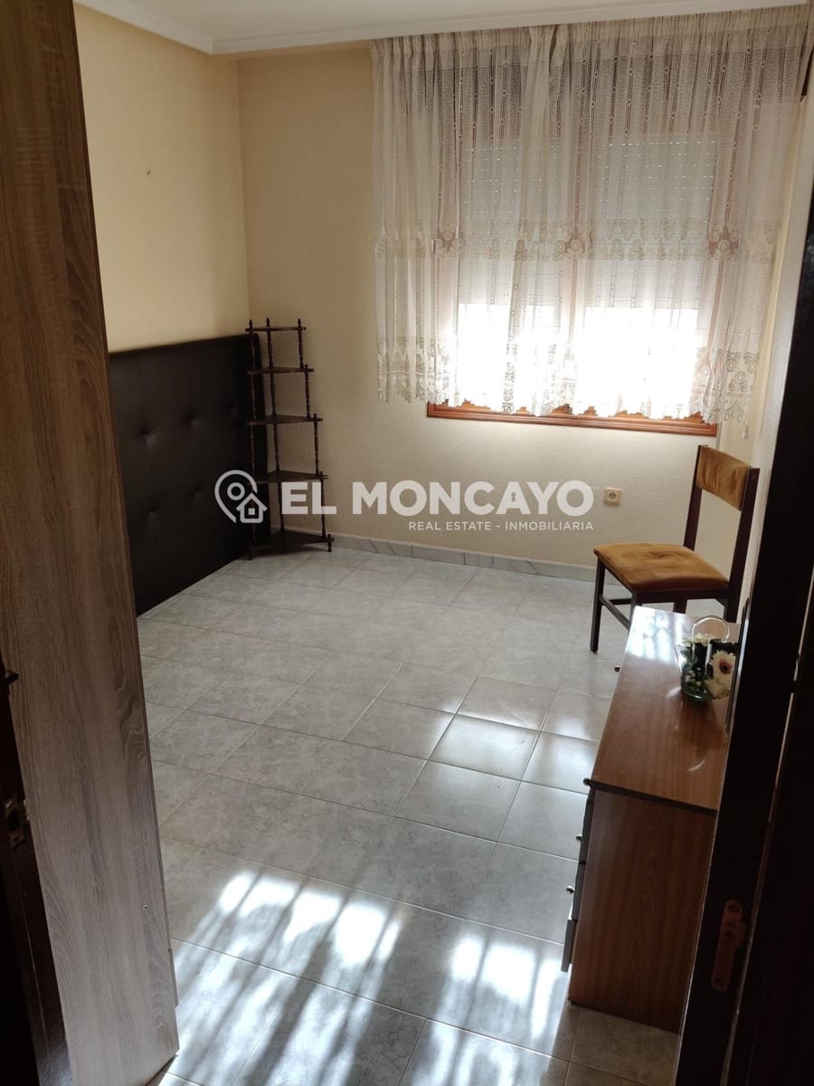 3 bedroom Terraced Villa for sale in Jacarilla with garage - € 142,000 (Ref: 9330553)