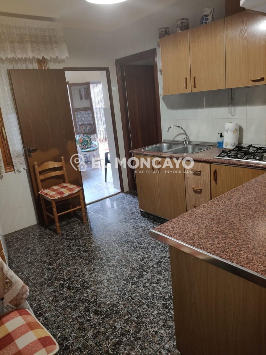 3 bedroom Terraced Villa for sale in Jacarilla with garage - € 142,000 (Ref: 9330553)