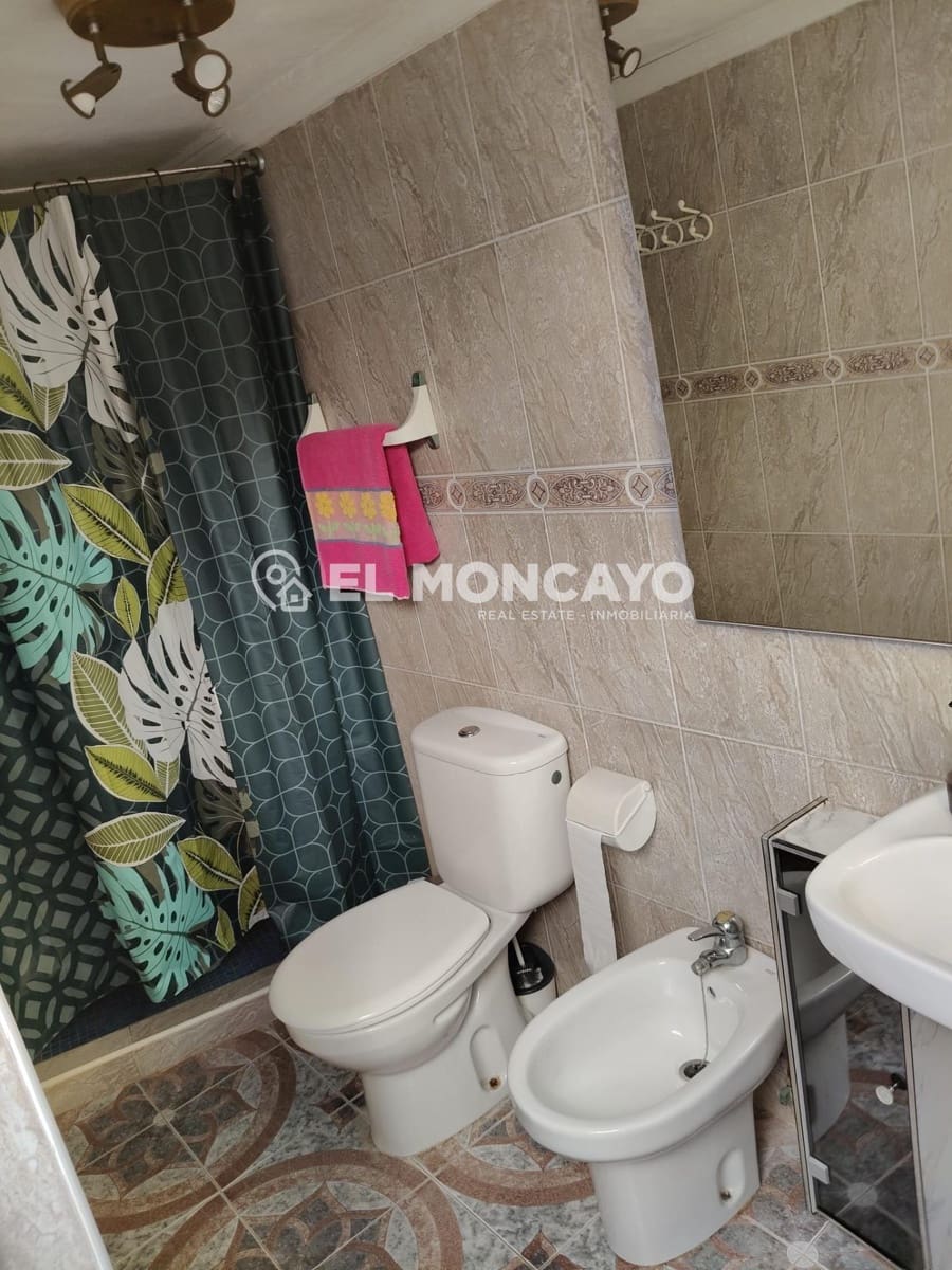 3 bedroom Terraced Villa for sale in Jacarilla with garage - € 142,000 (Ref: 9330553)