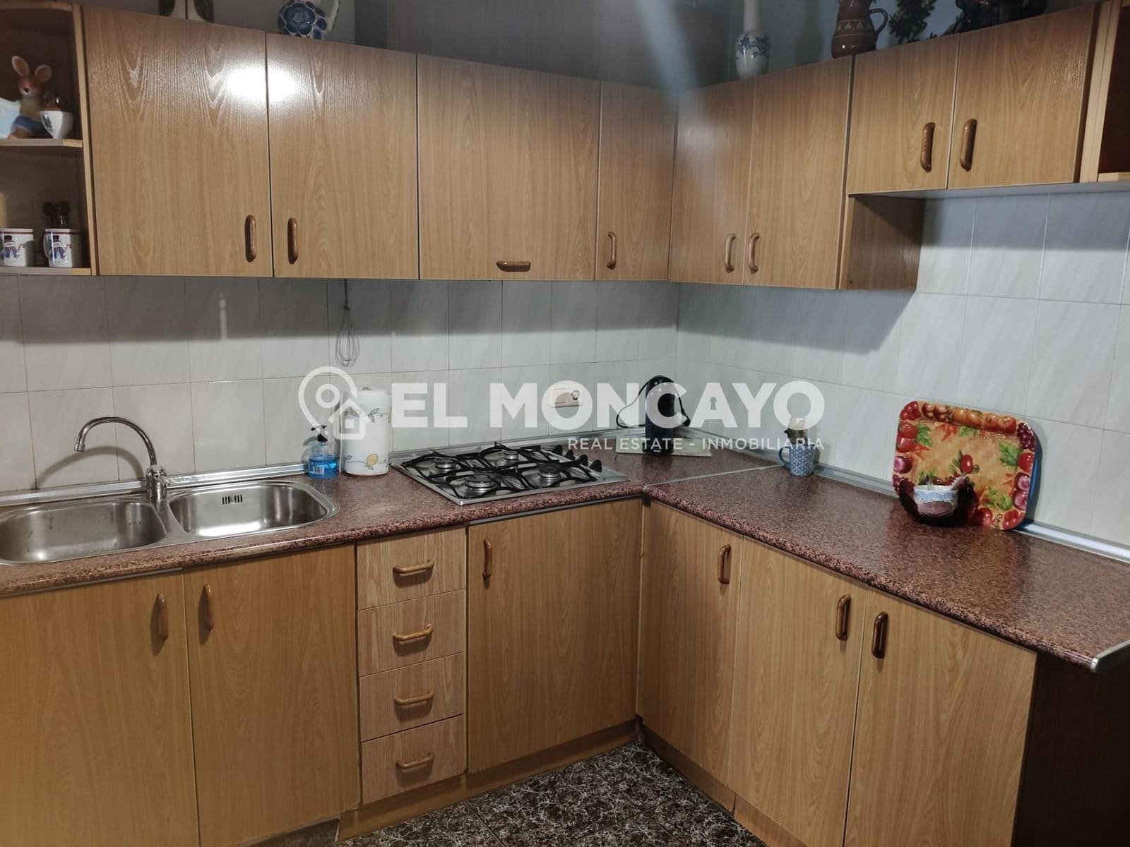 3 bedroom Terraced Villa for sale in Jacarilla with garage - € 142,000 (Ref: 9330553)
