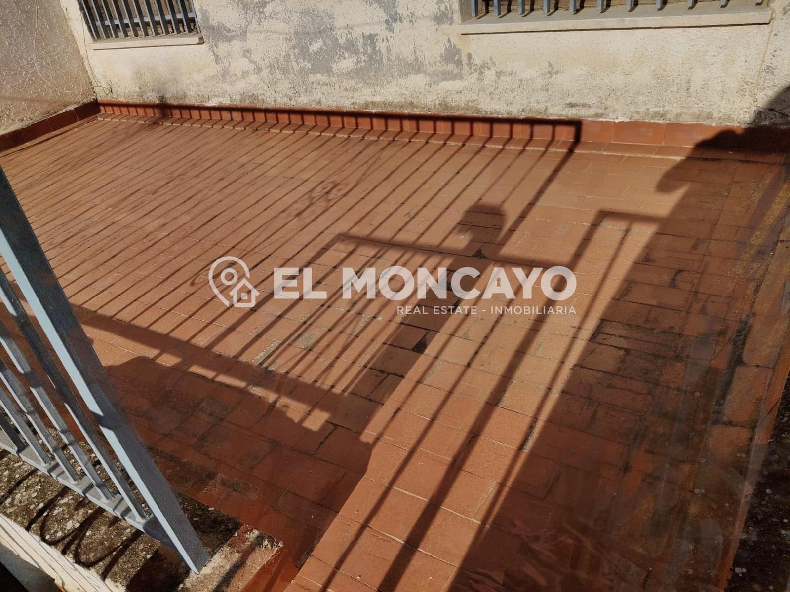 3 bedroom Terraced Villa for sale in Jacarilla with garage - € 142,000 (Ref: 9330553)