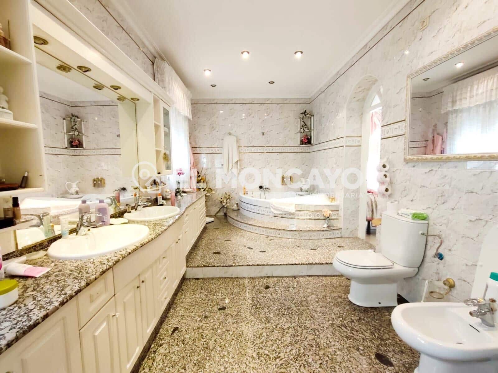 5 chambre Villa/Maison à vendre à La Hoya avec piscine - 475 000 € (Ref: 9349456)