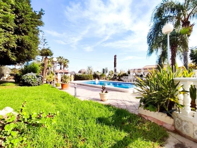 5 soveværelse Villa til salg i La Hoya, Elche / Elx med swimmingpool - € 475.000 (Ref: 9349456)