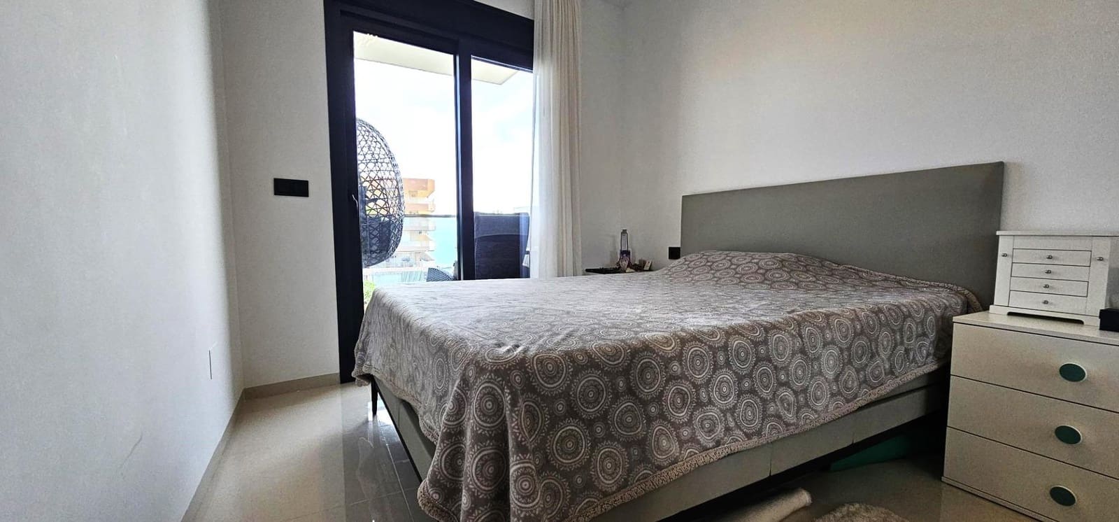 2 soverom Leilighet til salgs i Guardamar del Segura med svømmebasseng garasje - € 390 000 (Ref: 9349457)