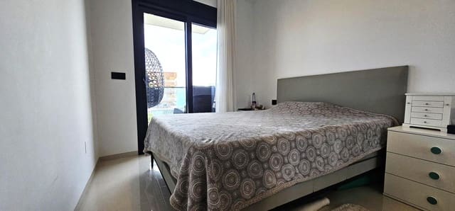 2 soverom Leilighet til salgs i Guardamar del Segura med svømmebasseng garasje - € 390 000 (Ref: 9349457)