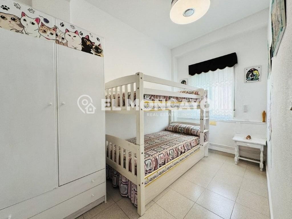 2 sovrum Takvåning till salu i Torrevieja - 120 000 € (Ref: 9378954)