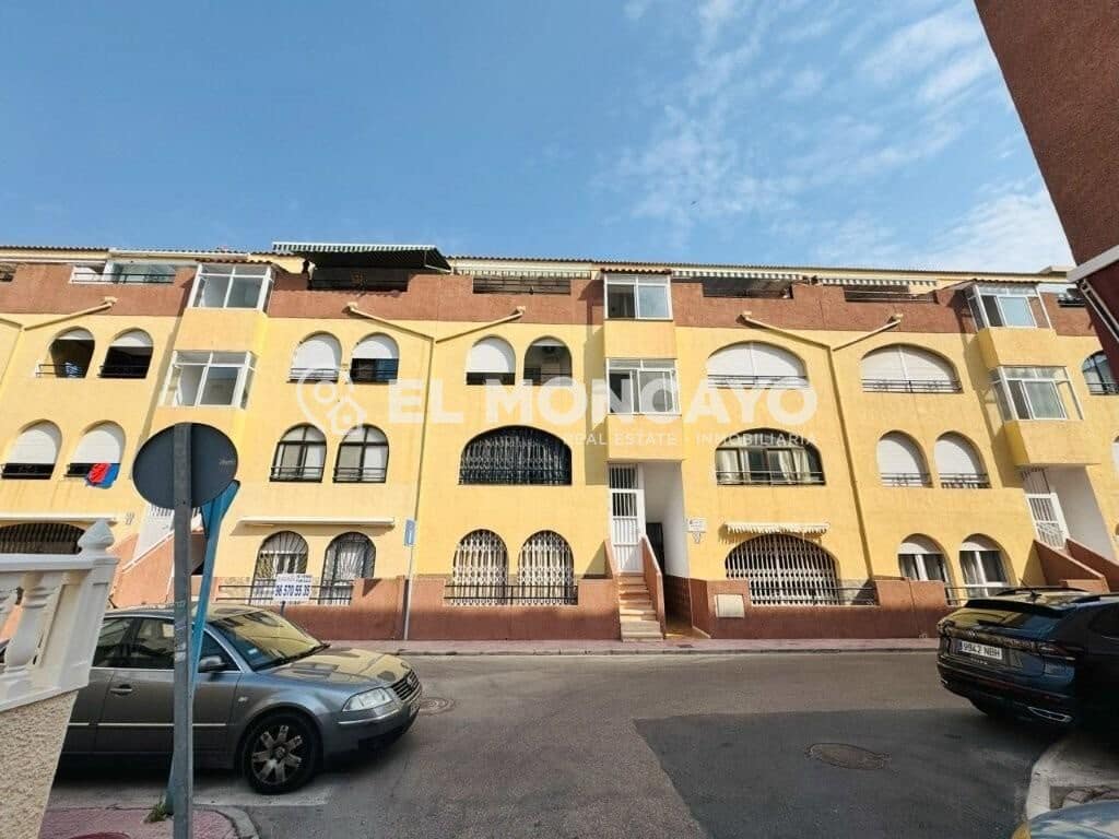 2 sovrum Takvåning till salu i Torrevieja - 120 000 € (Ref: 9378954)