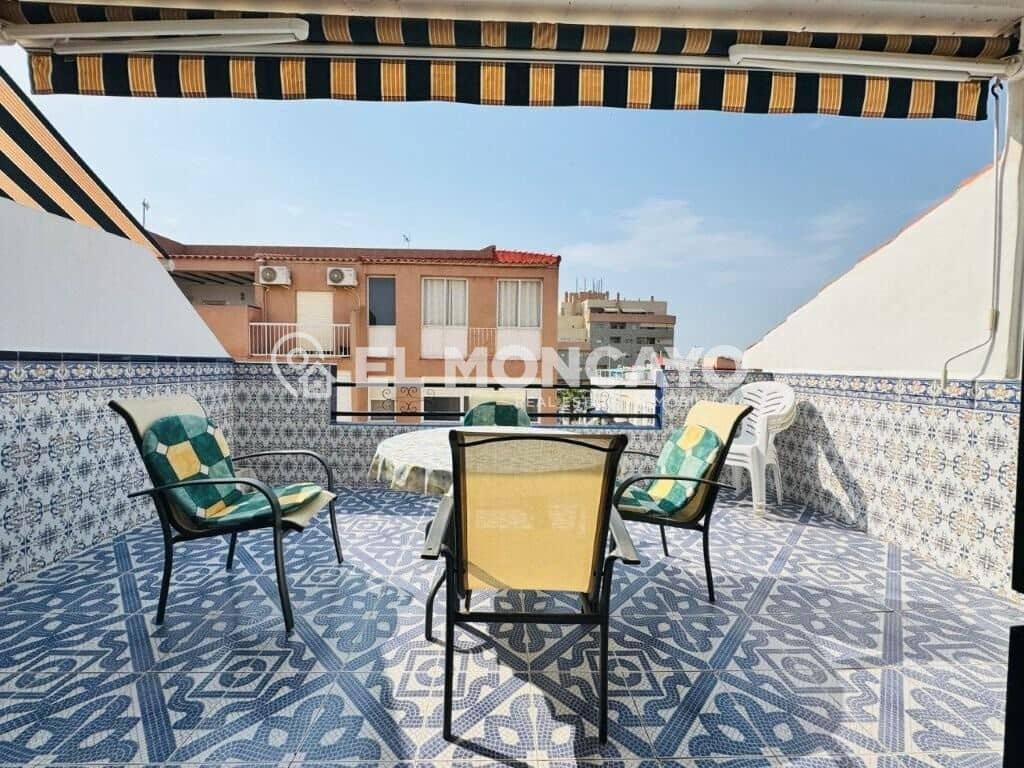 2 sovrum Takvåning till salu i Torrevieja - 120 000 € (Ref: 9378954)