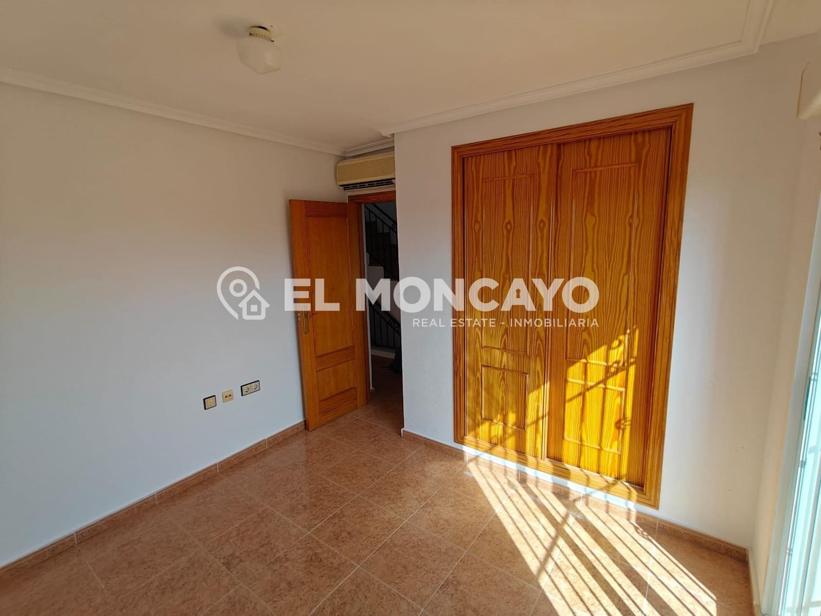 3 sypialnia Dom szeregowy na sprzedaż w Los Montesinos z basenem - 173 000 € (Ref: 9385501)