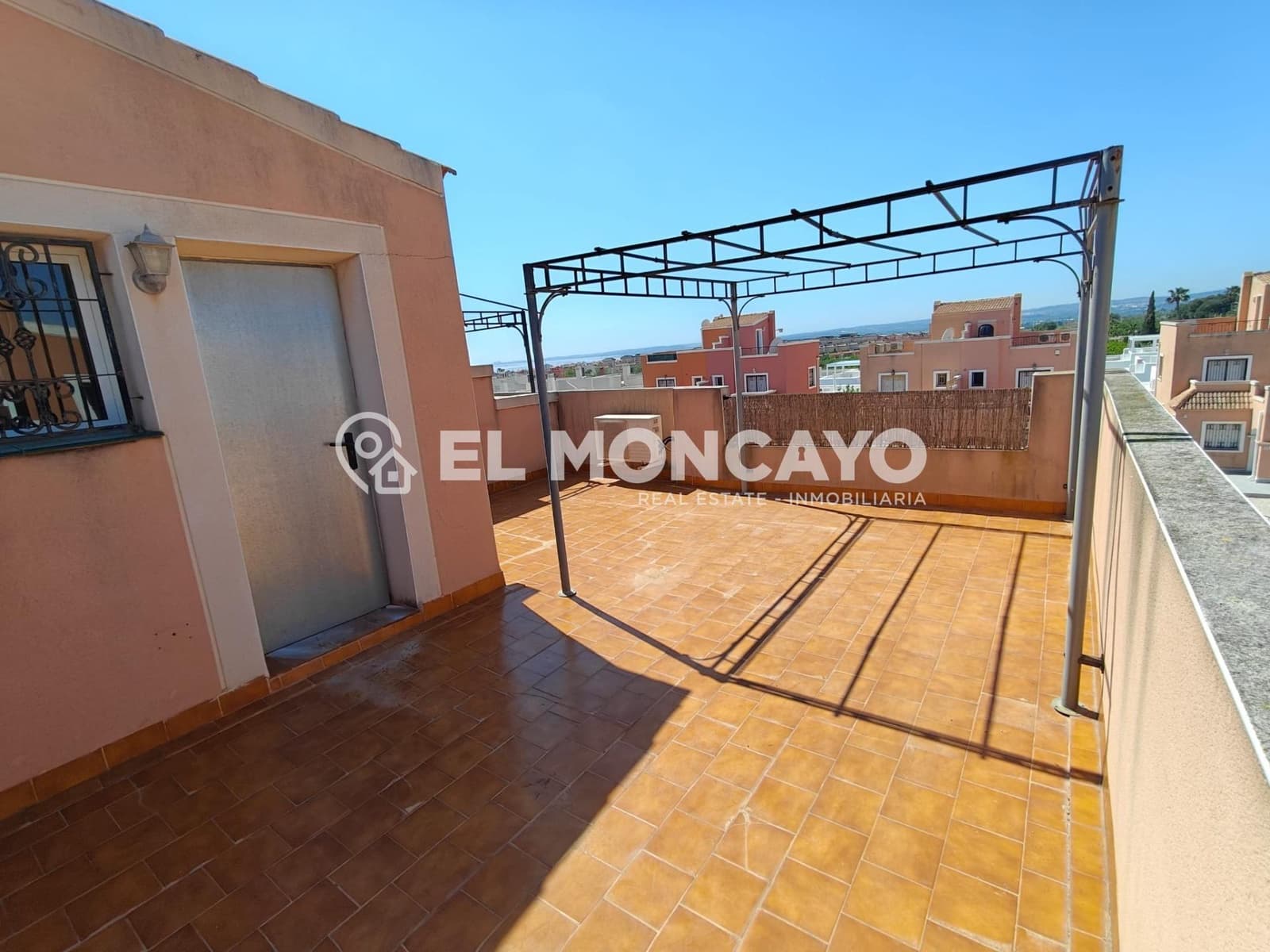 3 sypialnia Dom szeregowy na sprzedaż w Los Montesinos z basenem - 173 000 € (Ref: 9385501)