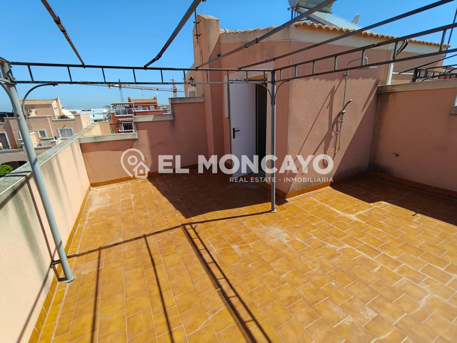 3 sypialnia Dom szeregowy na sprzedaż w Los Montesinos z basenem - 173 000 € (Ref: 9385501)