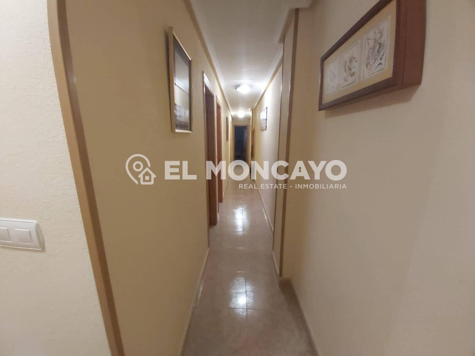 Apartamento de 3 habitaciones en Guardamar del Segura en venta con garaje - 175.000 € (Ref: 9395921)