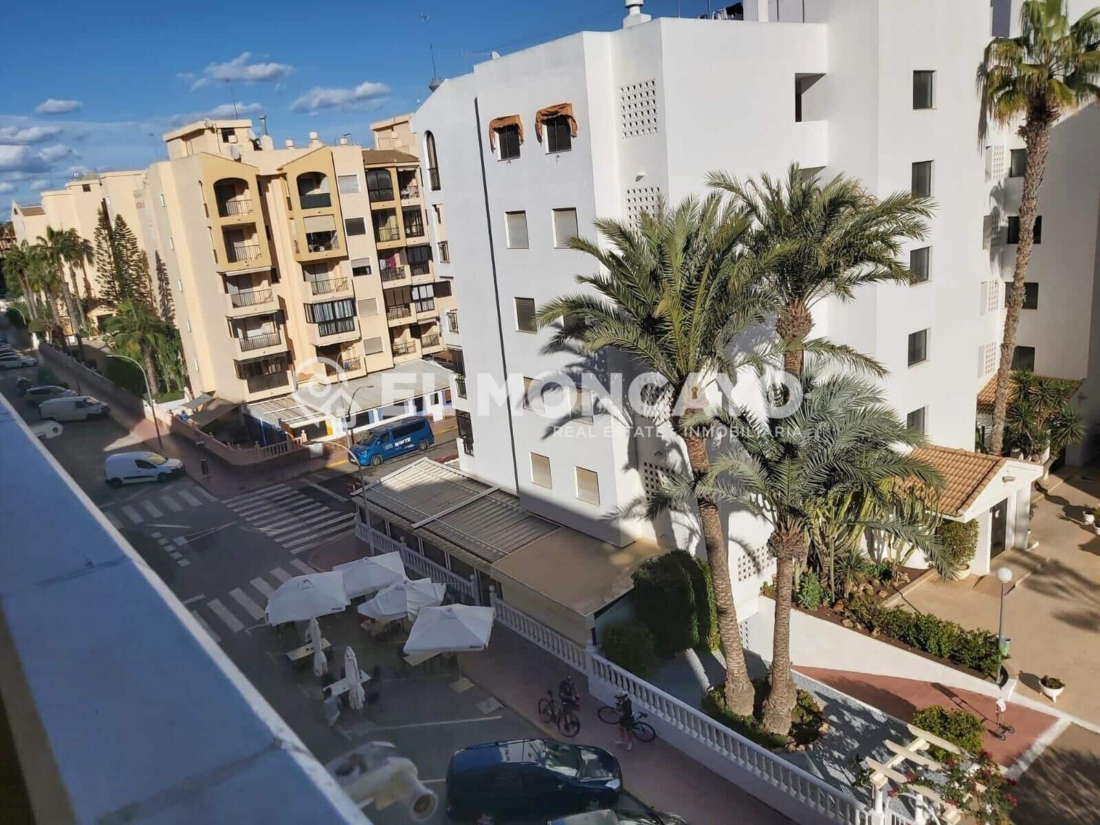 Apartamento de 3 habitaciones en Guardamar del Segura en venta con garaje - 175.000 € (Ref: 9395921)