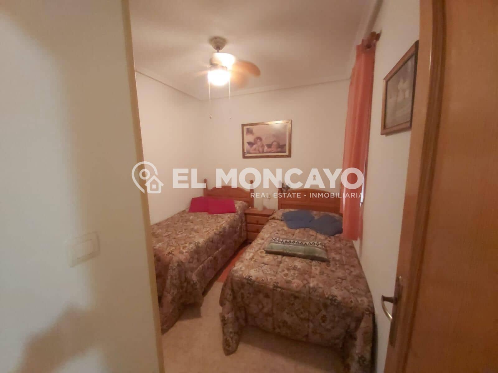 Apartamento de 3 habitaciones en Guardamar del Segura en venta con garaje - 175.000 € (Ref: 9395921)