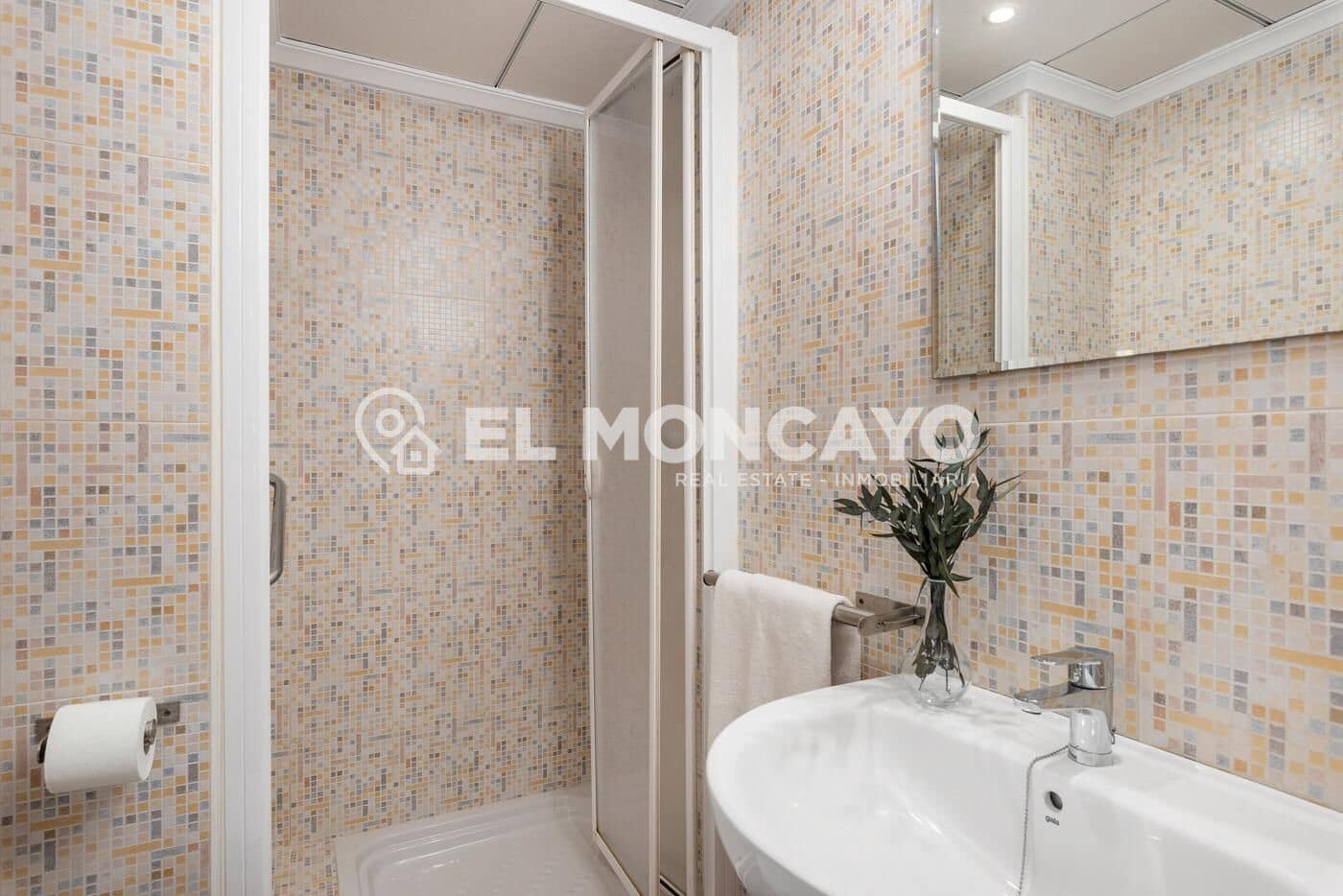 3 sovrum Lägenhet till salu i Guardamar del Segura med garage - 299 999 € (Ref: 9395923)