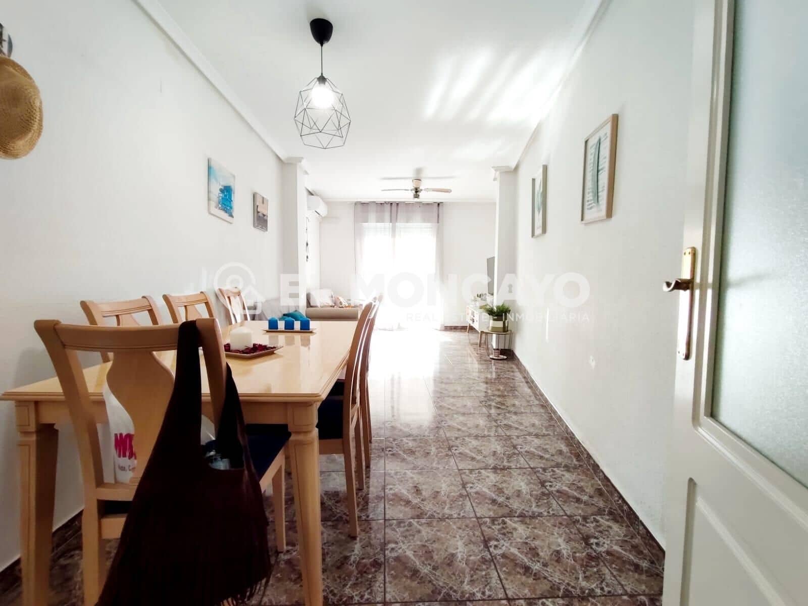 2 soverom Leilighet til salgs i Guardamar del Segura med garasje - € 172 000 (Ref: 9395925)