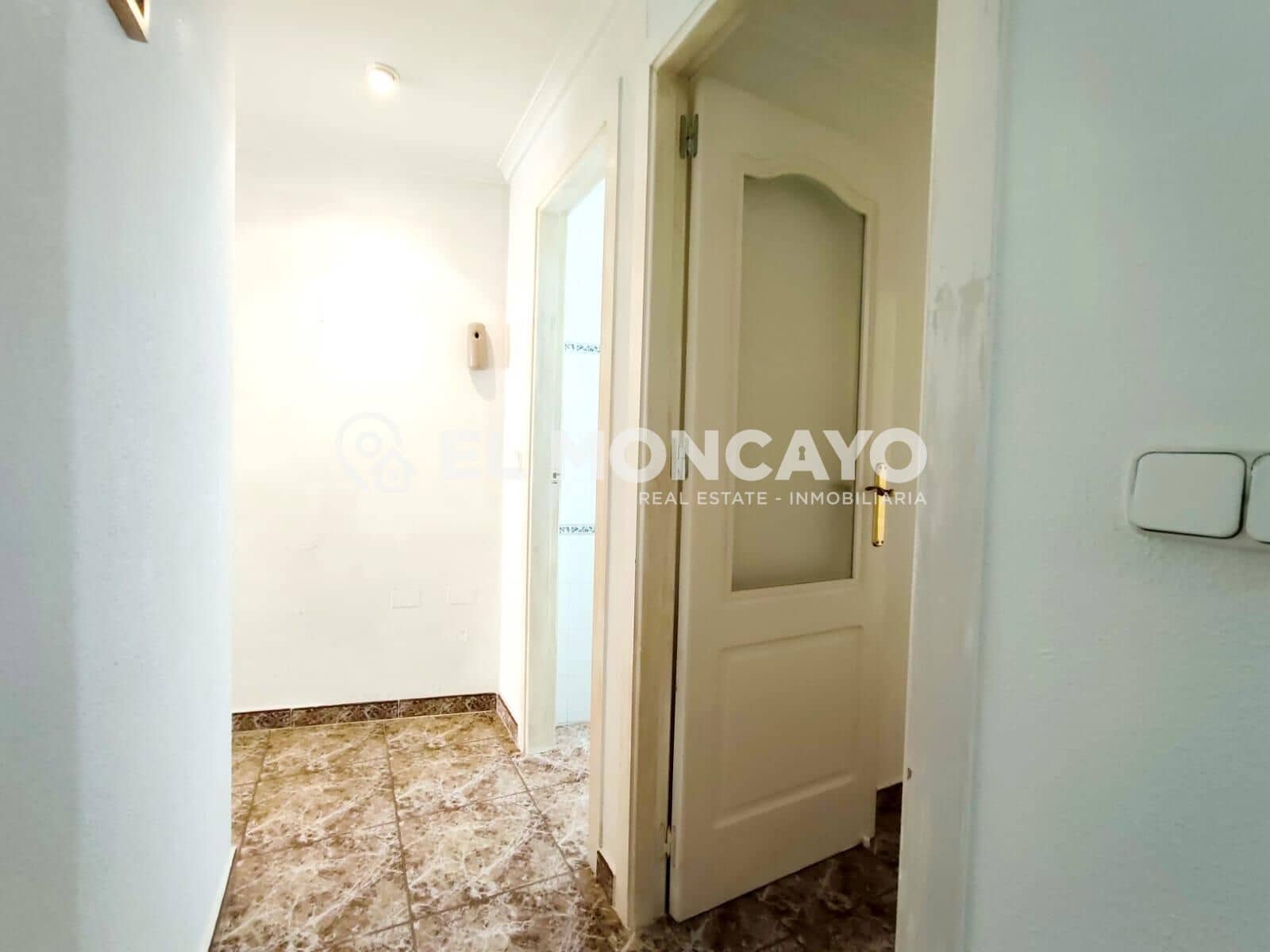 2 soverom Leilighet til salgs i Guardamar del Segura med garasje - € 172 000 (Ref: 9395925)