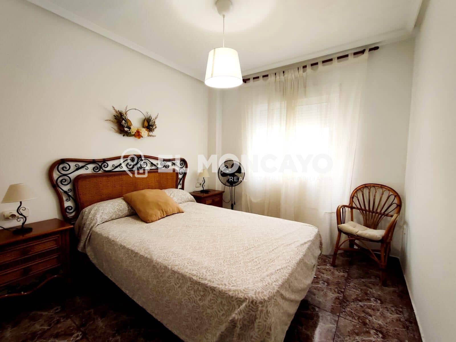 2 soverom Leilighet til salgs i Guardamar del Segura med garasje - € 172 000 (Ref: 9395925)