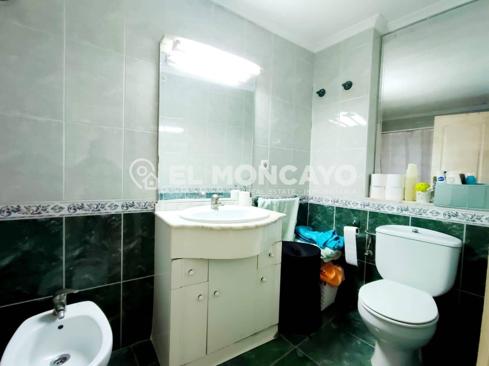 2 soverom Leilighet til salgs i Guardamar del Segura med garasje - € 172 000 (Ref: 9395925)