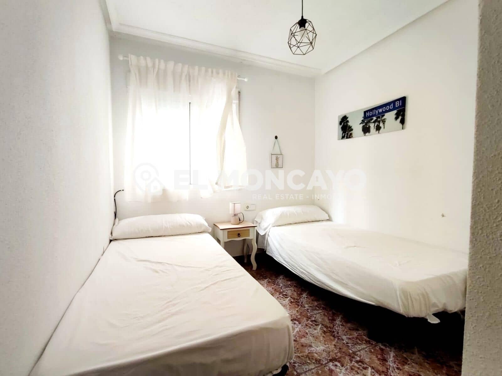 2 soverom Leilighet til salgs i Guardamar del Segura med garasje - € 172 000 (Ref: 9395925)