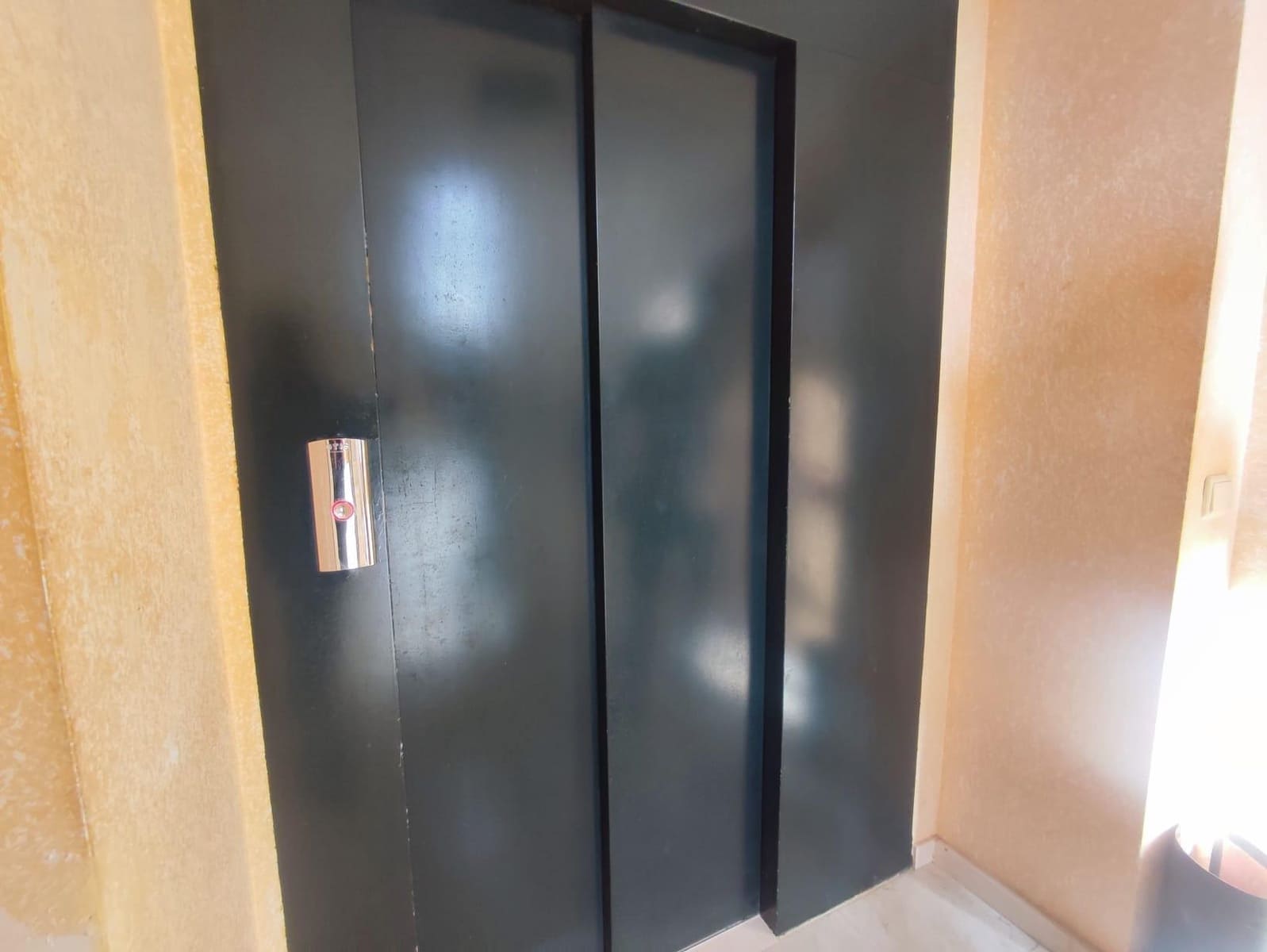 4 sovrum Takvåning till salu i Guardamar del Segura med pool - 189 900 € (Ref: 9395926)