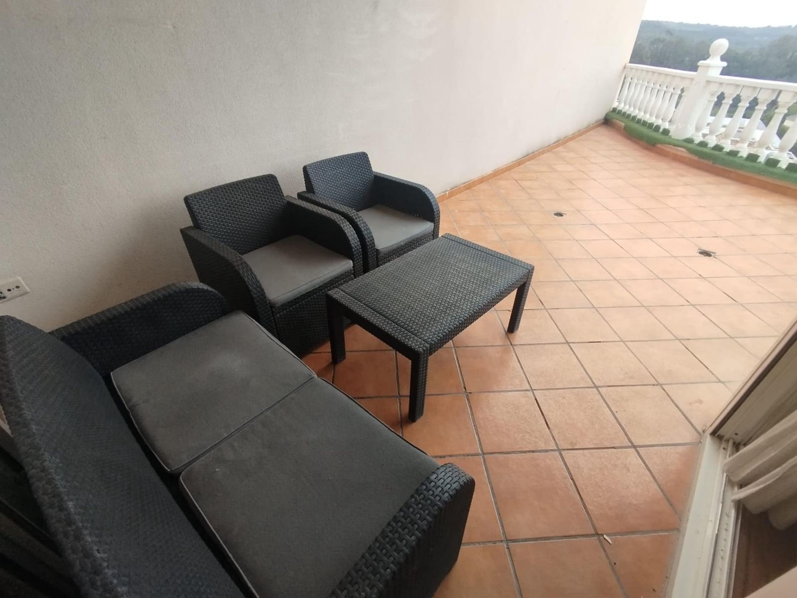 Ático de 4 habitaciones en Guardamar del Segura en venta con piscina - 189.900 € (Ref: 9395926)