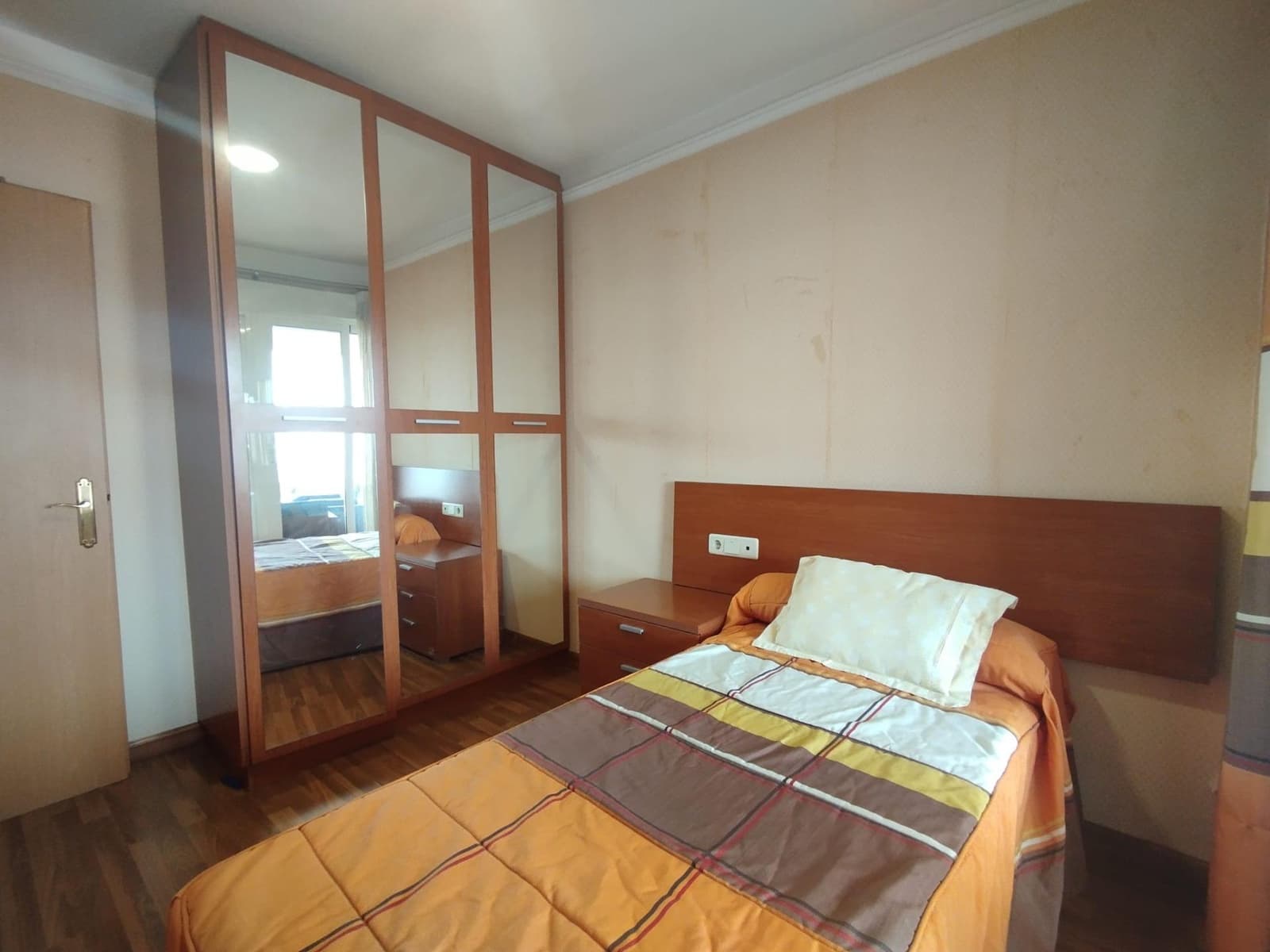 Ático de 4 habitaciones en Guardamar del Segura en venta con piscina - 189.900 € (Ref: 9395926)