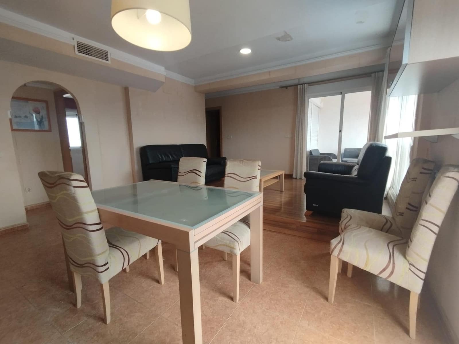 Ático de 4 habitaciones en Guardamar del Segura en venta con piscina - 189.900 € (Ref: 9395926)