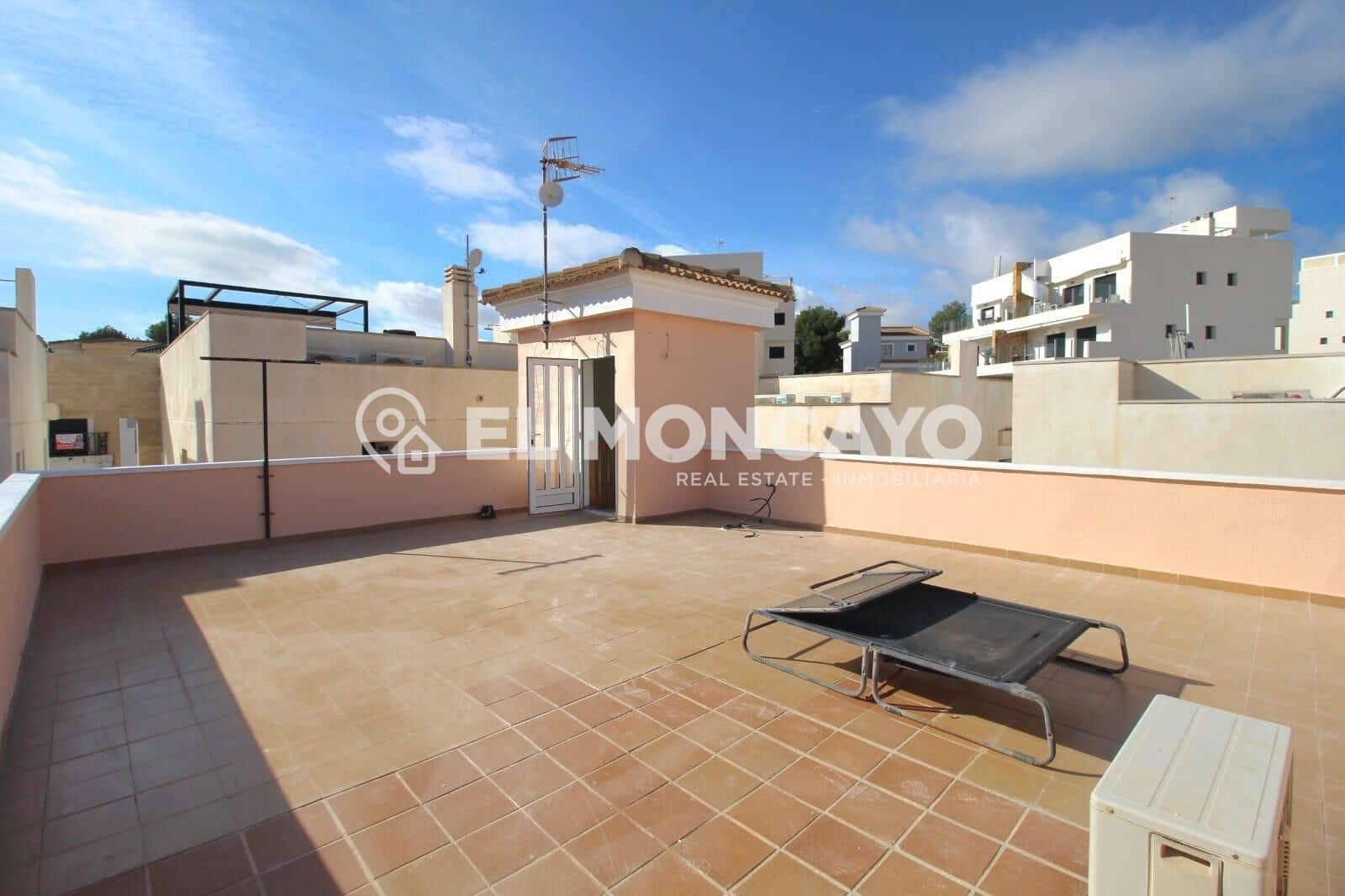 4 sovrum Villa till salu i Orihuela Costa - 285 000 € (Ref: 9398445)
