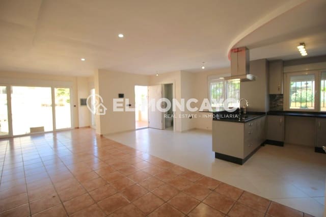 4 sovrum Villa till salu i Villamartín - Las Filipinas, Orihuela - 285 000 € (Ref: 9398445)
