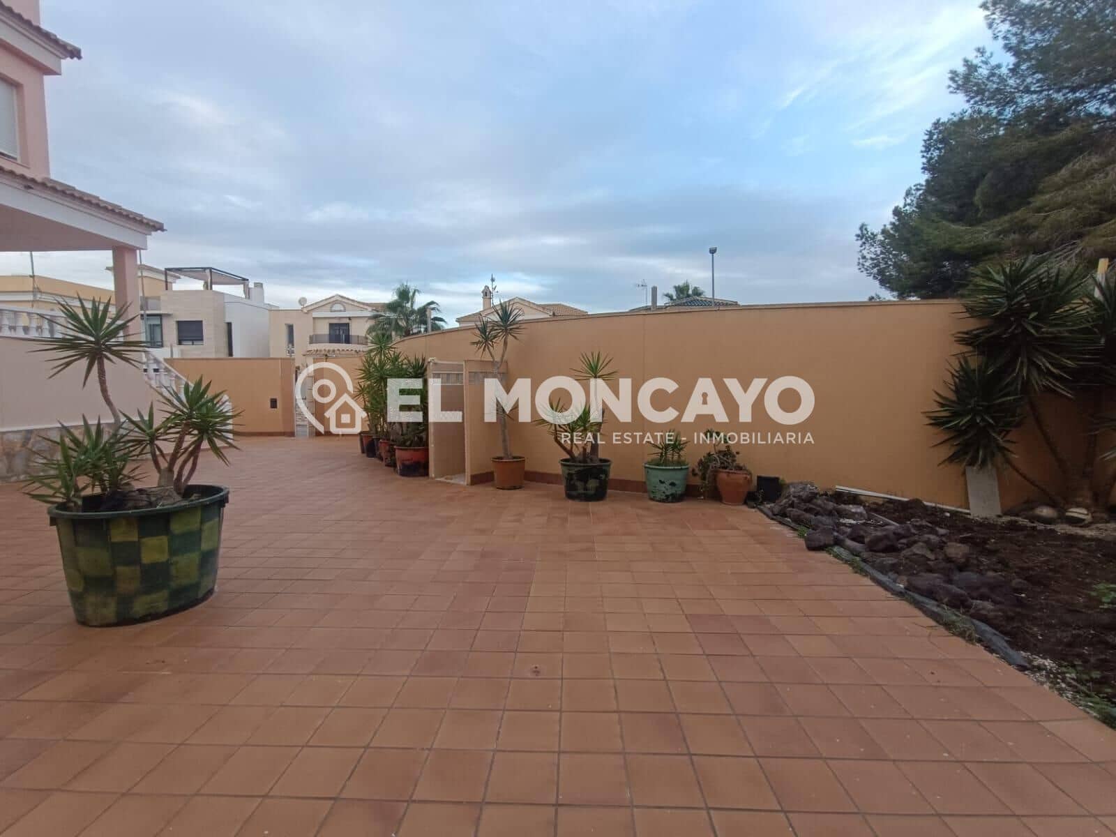 4 sovrum Villa till salu i Orihuela Costa - 285 000 € (Ref: 9398445)