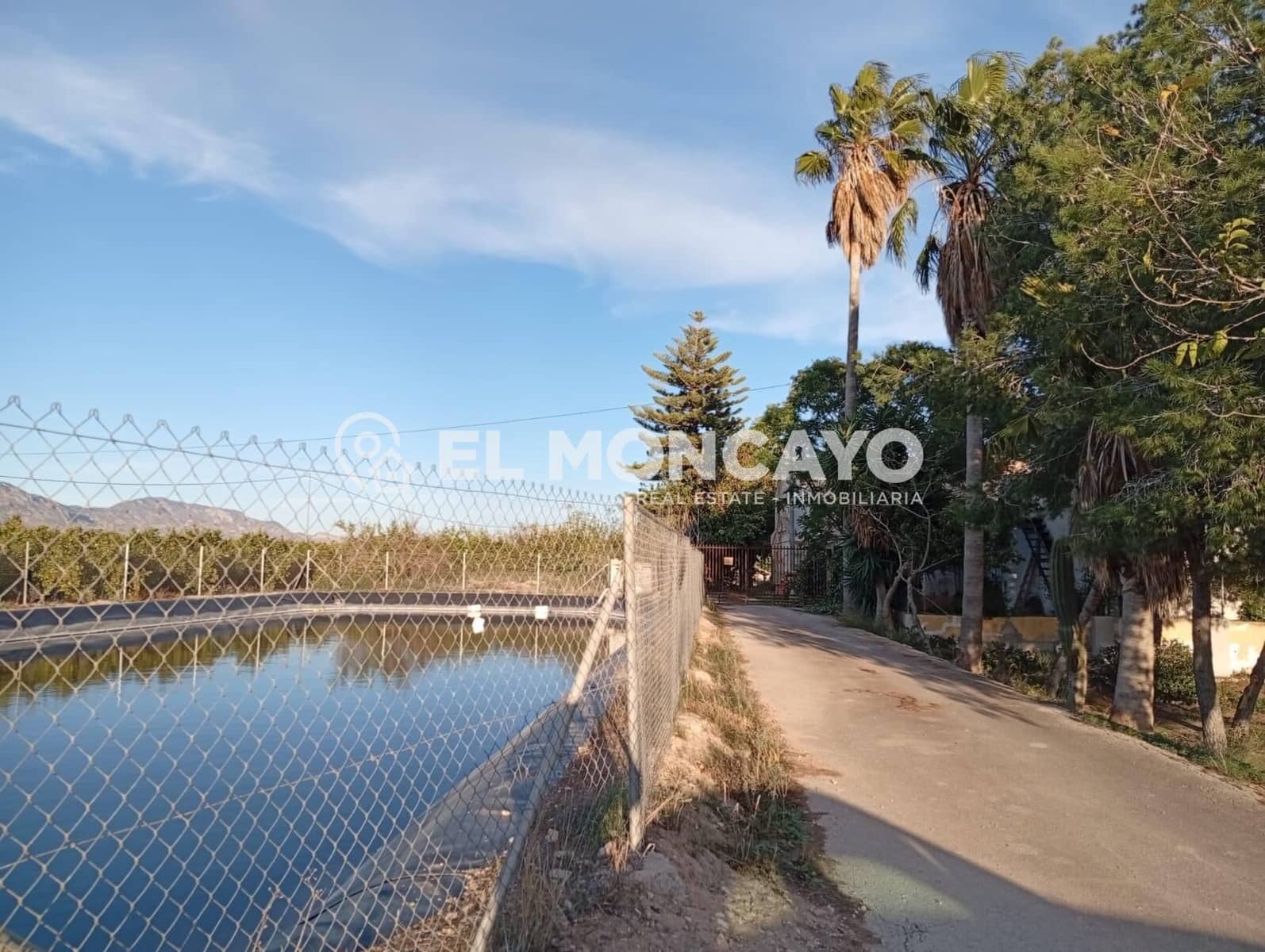 2 bedroom Finca/Country House for sale in Orihuela with pool - € 105,000 (Ref: 9415843)