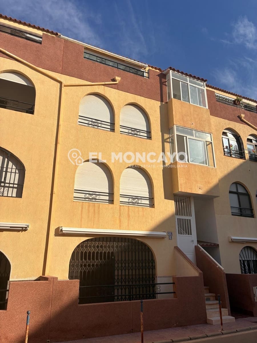 1 sovrum Takvåning till salu i Torrevieja - 129 000 € (Ref: 9419635)