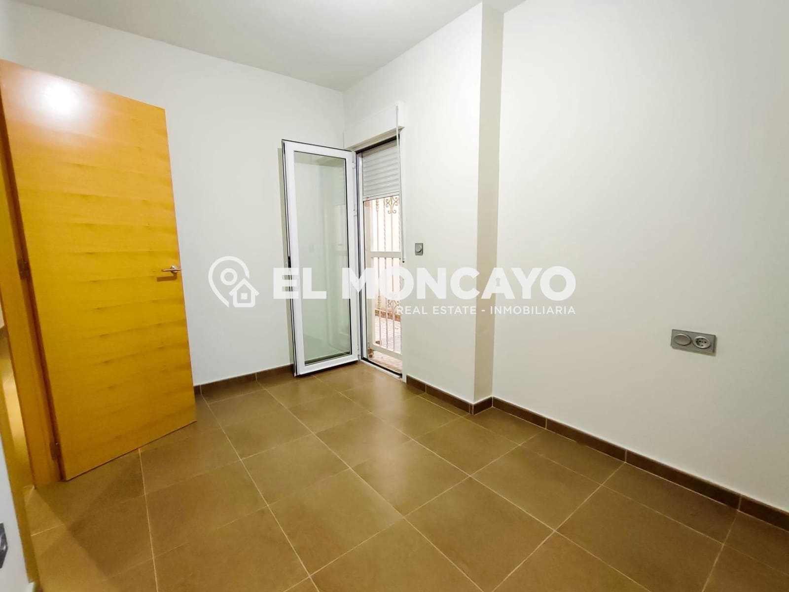 3 slaapkamer Appartement te koop in Almoradi - € 126.000 (Ref: 9427129)