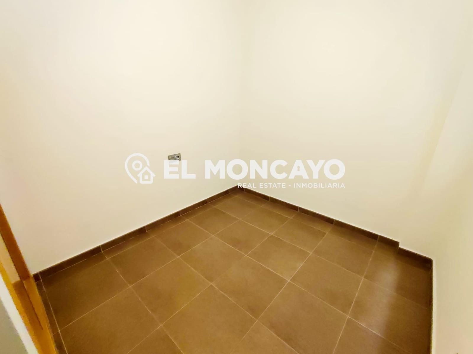 3 slaapkamer Appartement te koop in Almoradi - € 126.000 (Ref: 9427129)