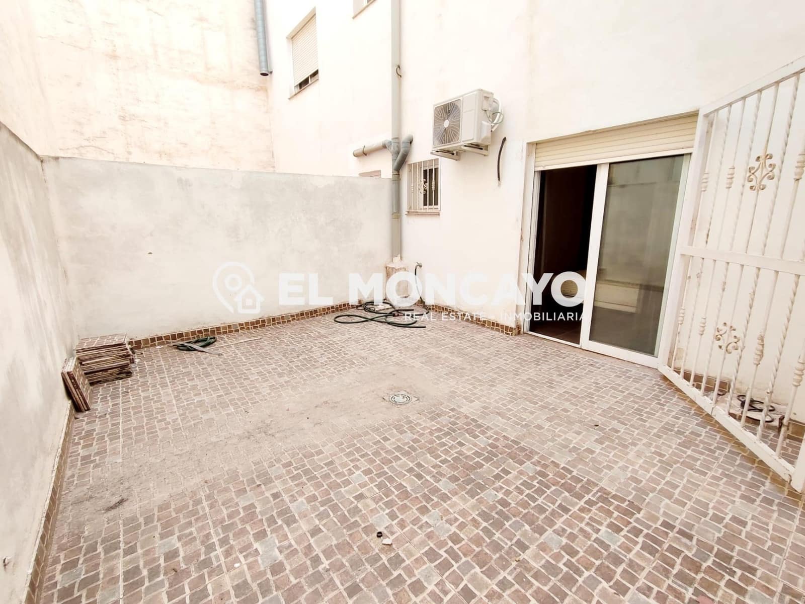 3 slaapkamer Appartement te koop in Almoradi - € 126.000 (Ref: 9427129)