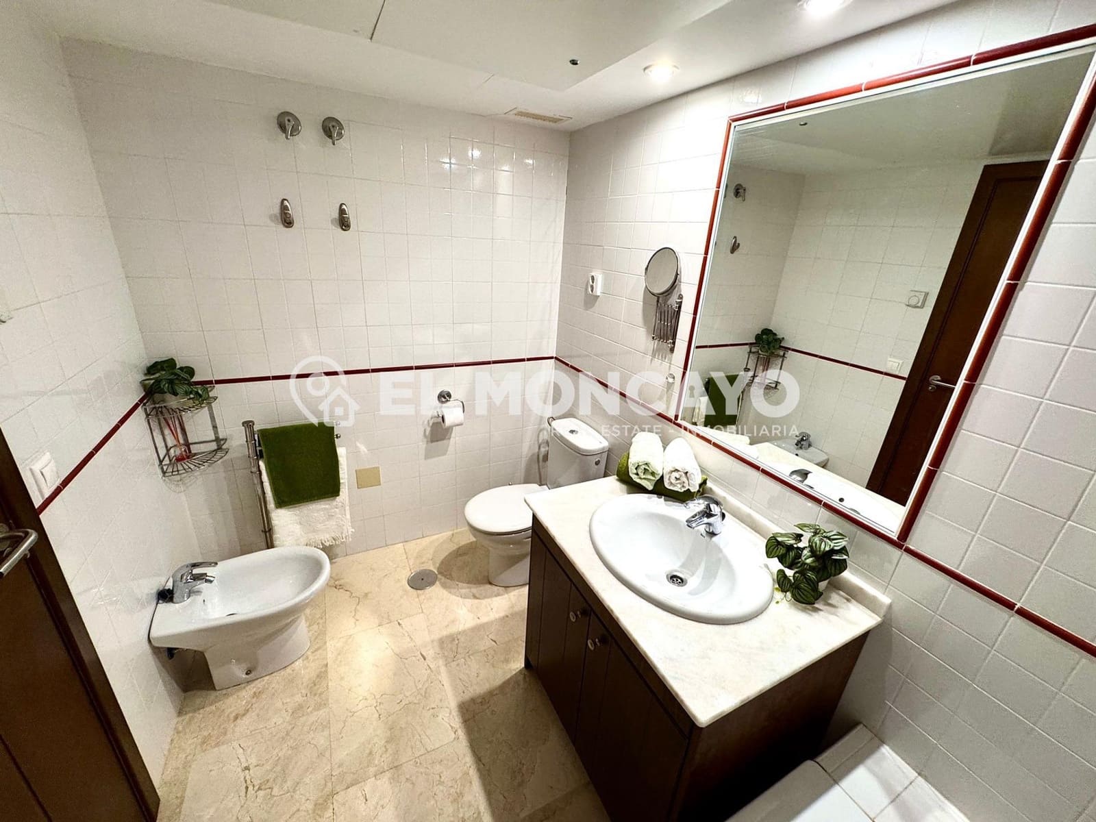 2 sypialnia Apartament na sprzedaż w Punta Prima z basenem garażem - 253 500 € (Ref: 9431226)