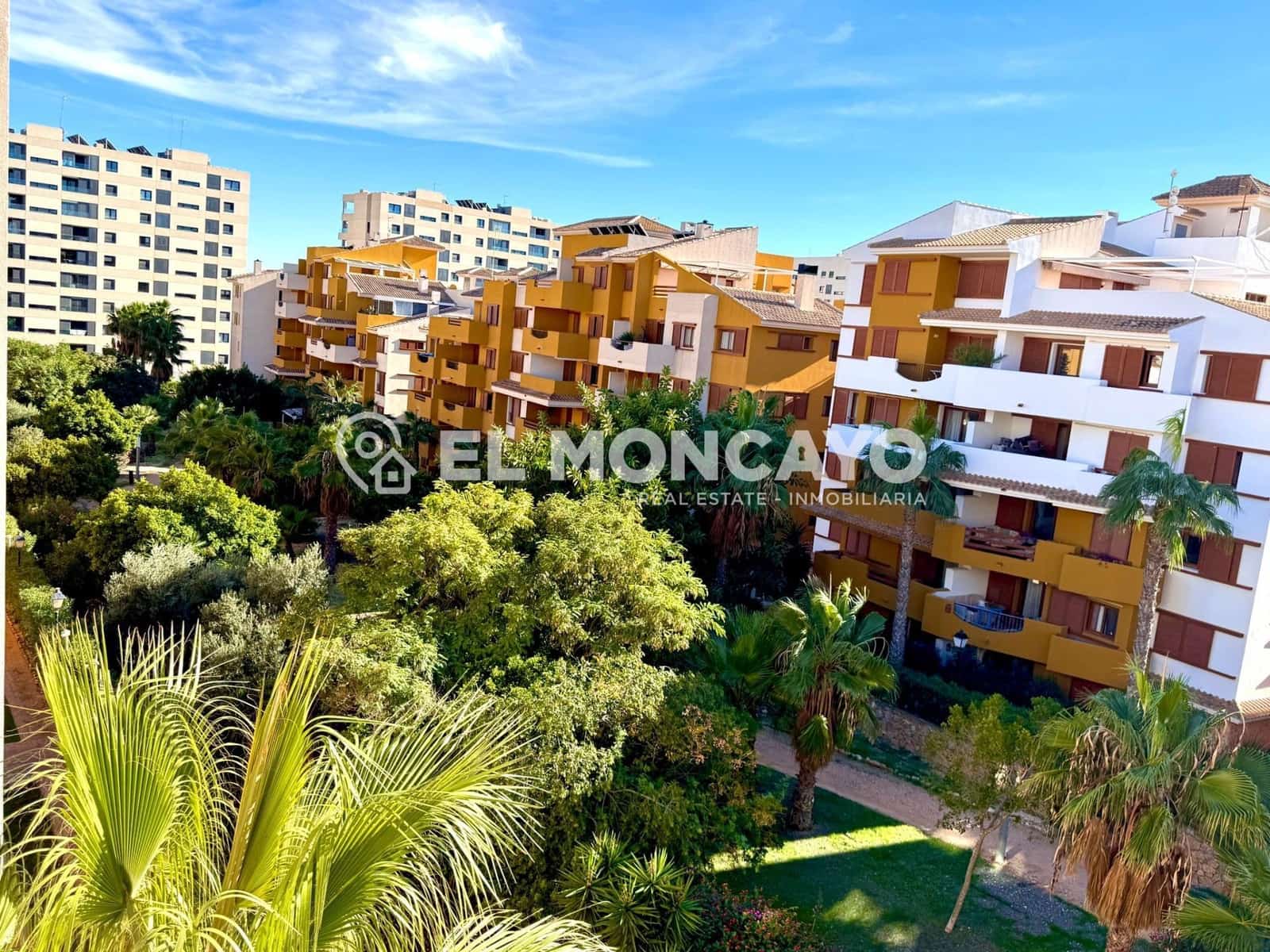 2 sypialnia Apartament na sprzedaż w Punta Prima z basenem garażem - 253 500 € (Ref: 9431226)